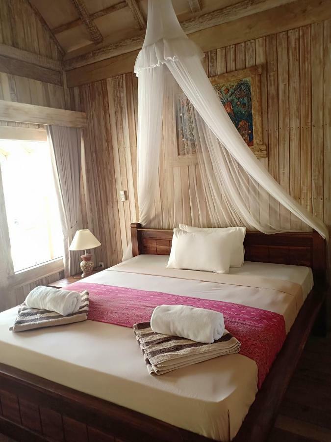 Youpy Bungalows Gili Air Exterior foto