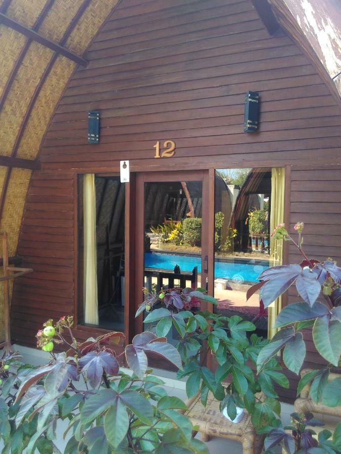 Youpy Bungalows Gili Air Exterior foto